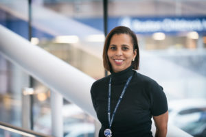 Sue-mei poses inside the hospital
