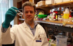 Daniel Kohane, MD, PhD, in lab
